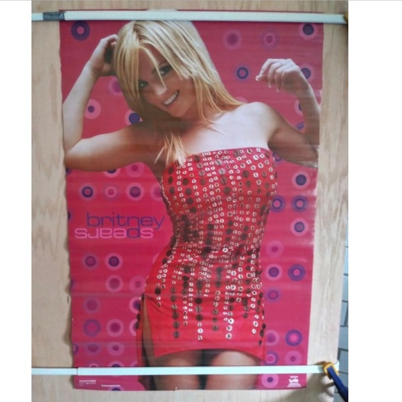 BRITNEY SPEARS RED DRESS POSTER 🎤2003 VINTAGE Funky Enterprises #0985 34”x22” - Picture 2 of 4